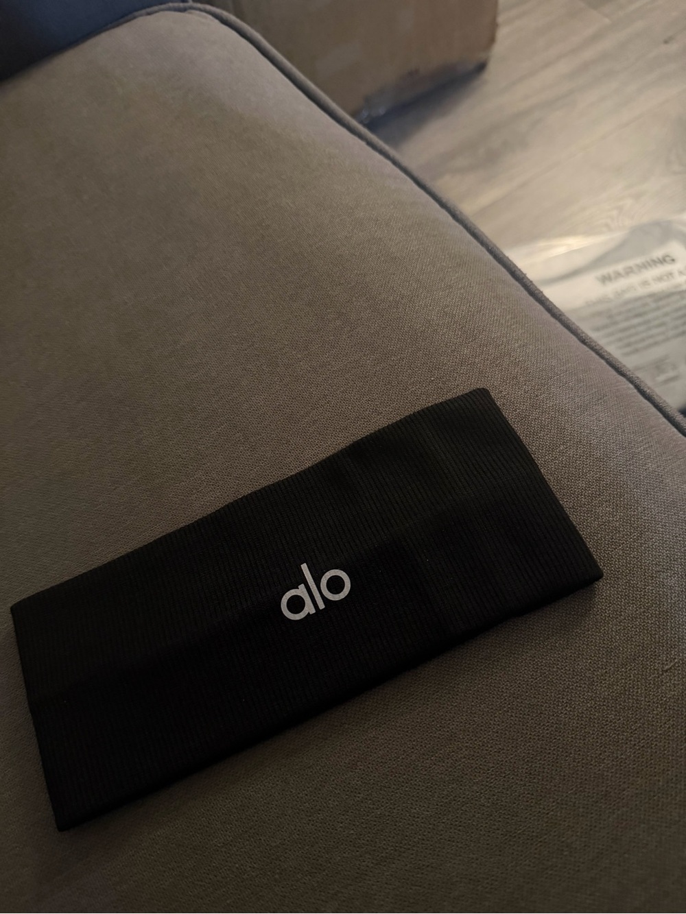 ALO Yoga Black Ribbed Headband